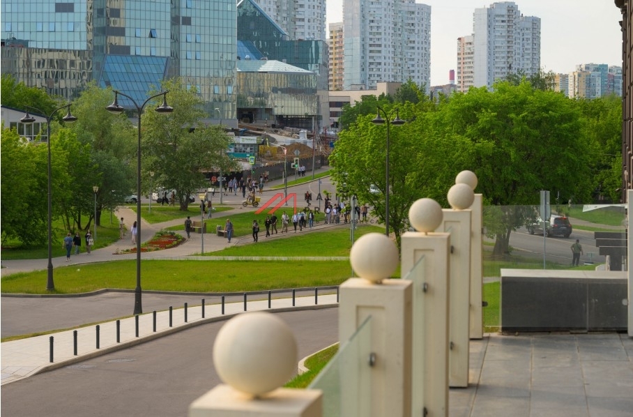 Продажа торговых помещений в жилом комплексе Full House