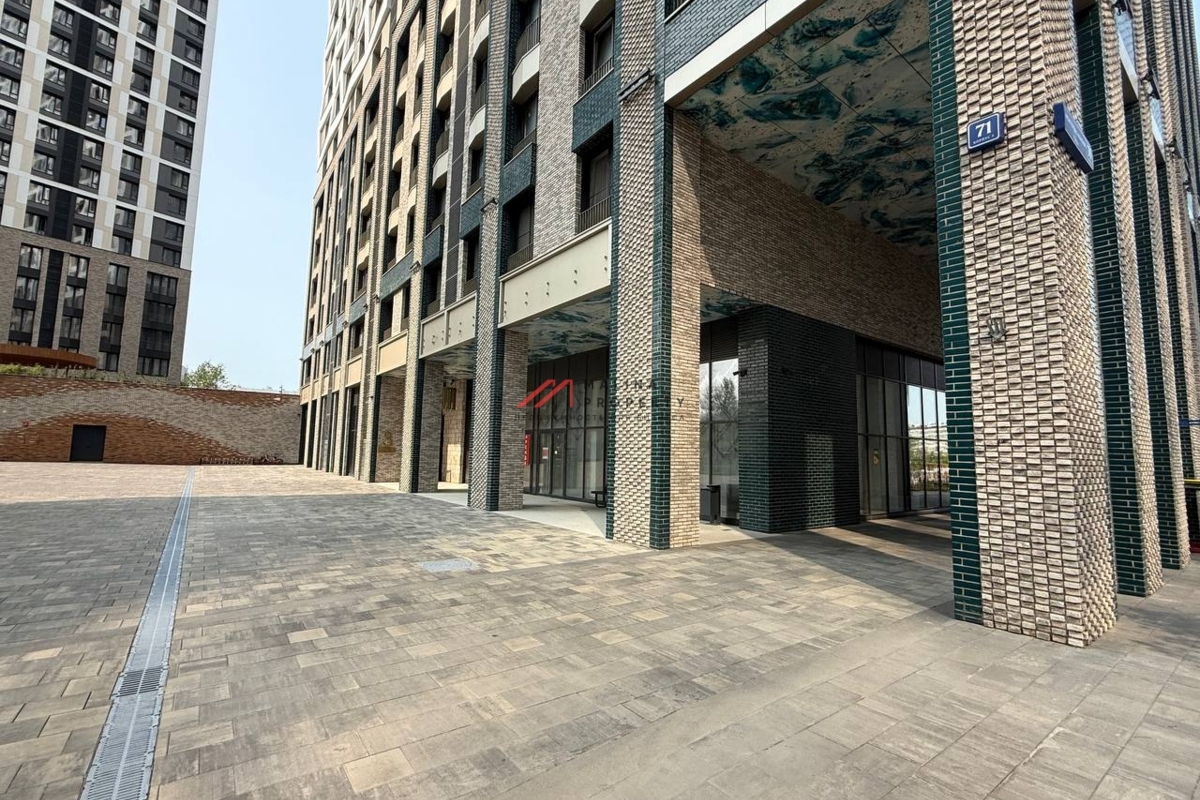 Продажа торгового помещения в жилом комплексе "EVER"