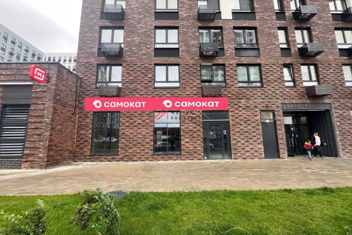 Продажа помещения с арендатором Самокат в ЖК Пригород Лесное 