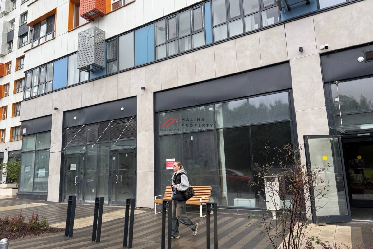 Продажа коммерческого помещения в ЖК "Спутник"