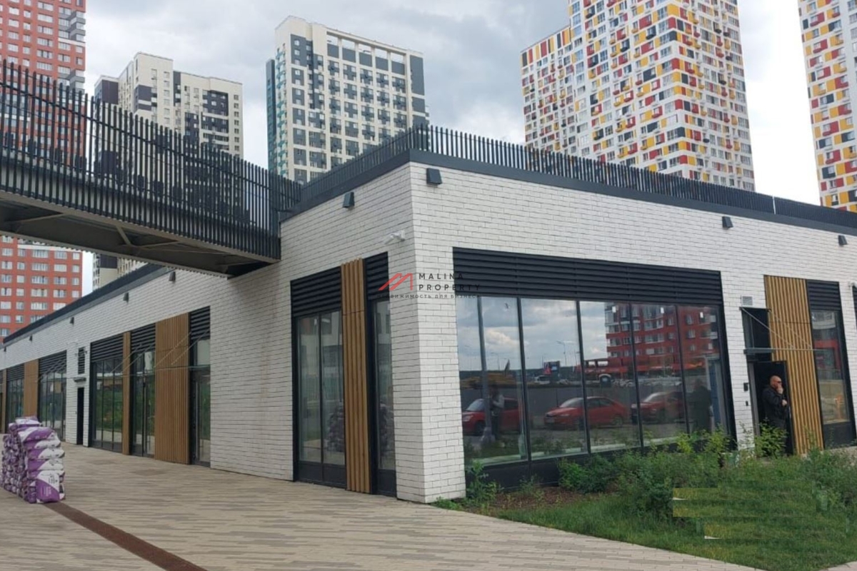 Аренда торгового помещения в ЖК "Спутник" 