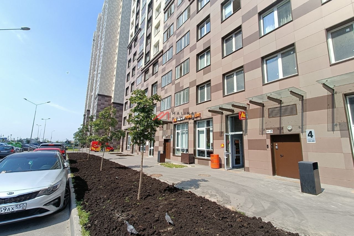 Продажа помещения с арендаторами