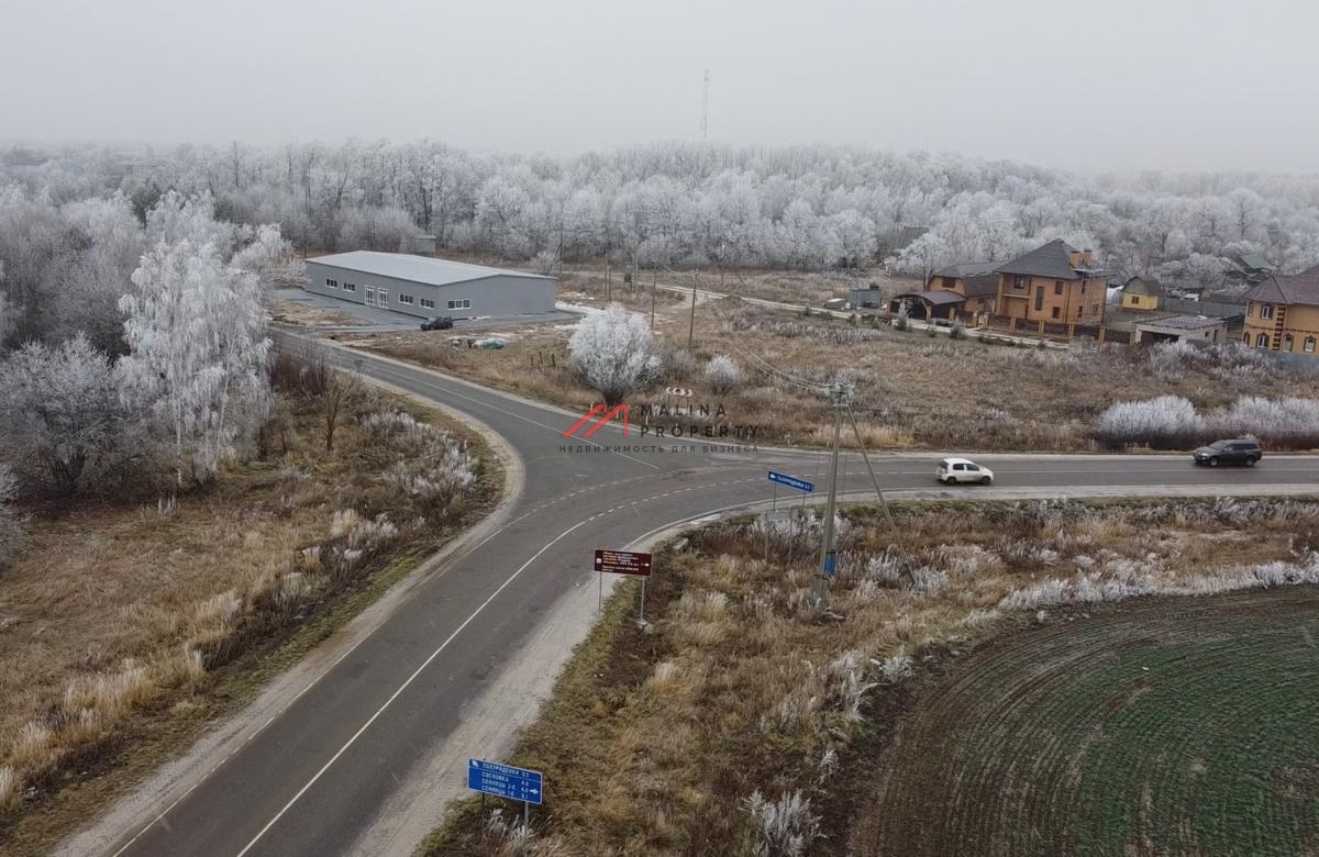 Продажа торгового здания с супермаркетом Верный