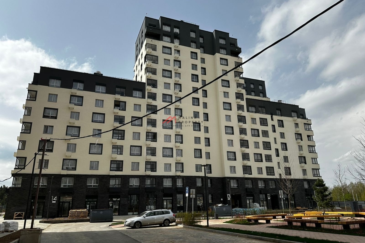 Продажа торгового помещения в ЖК "Новые Ватутинки, мкр. Центральный"