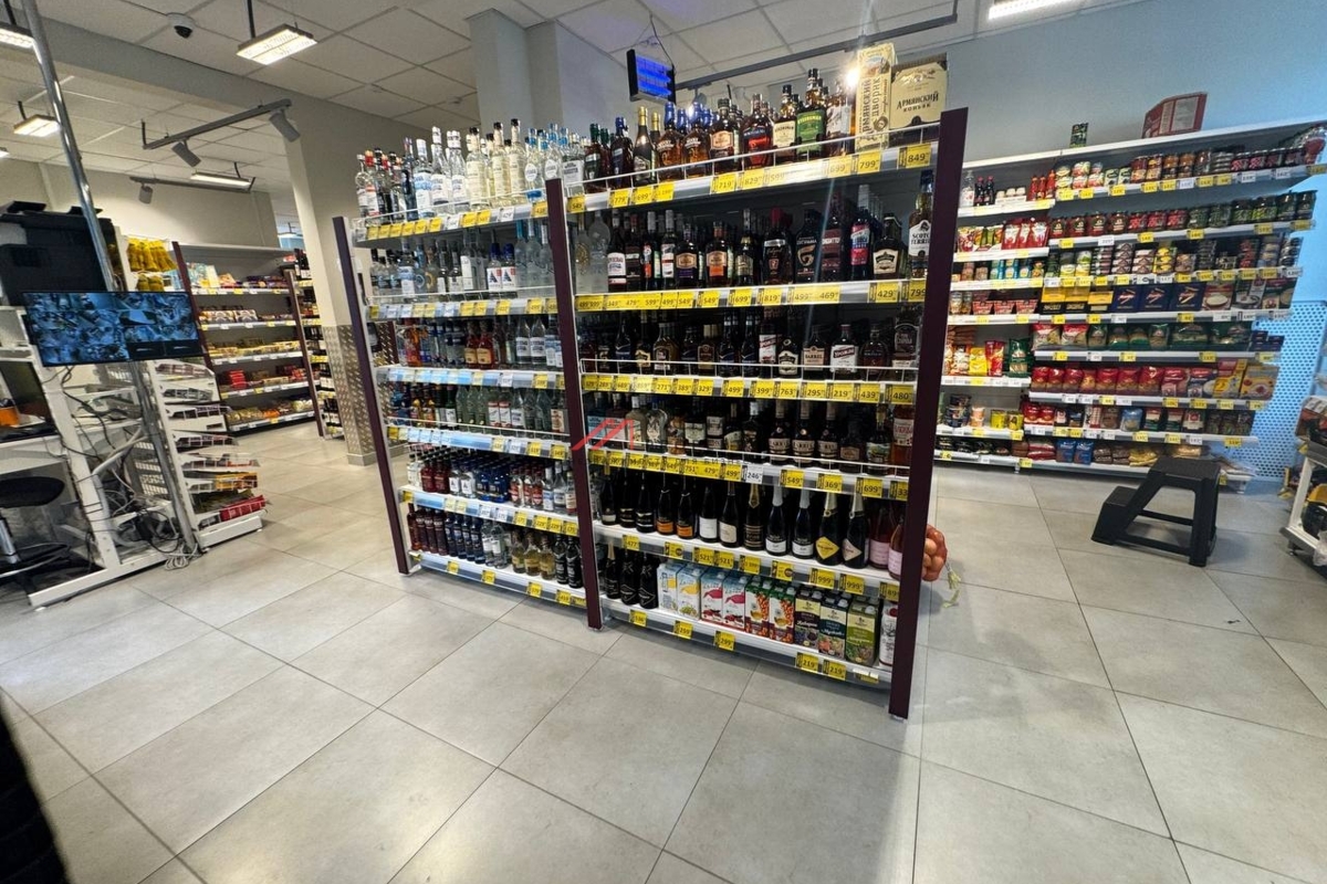 Продажа помещения с арендатором Дикси Go