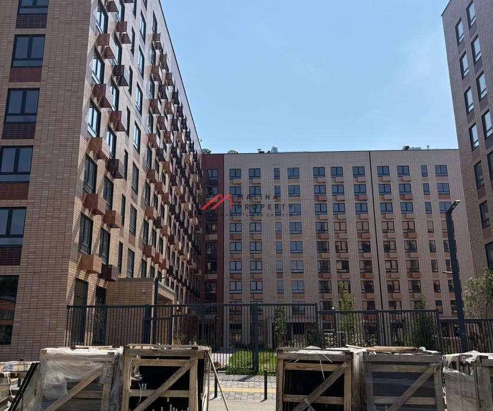 Продажа торгового помещения в ЖК Середневский лес