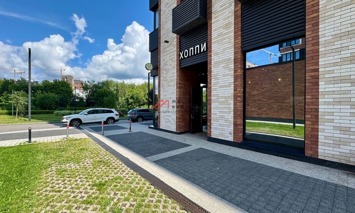 Продажа помещения с арендатором в ЖК Level Амурская