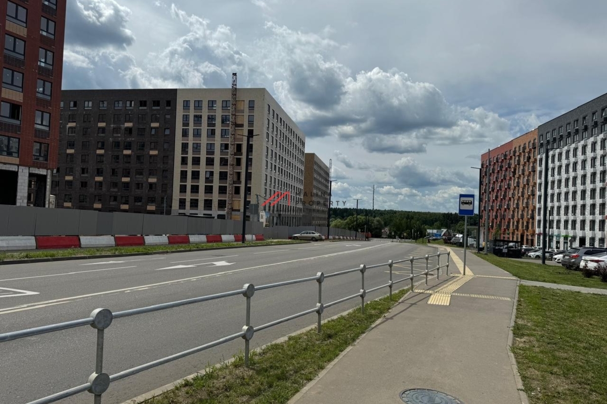 Продажа торгового помещения в ЖК «Середневский лес»