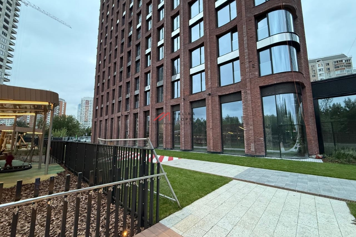 Аренда торгового помещения в ЖК "Левел Мичуринский" 