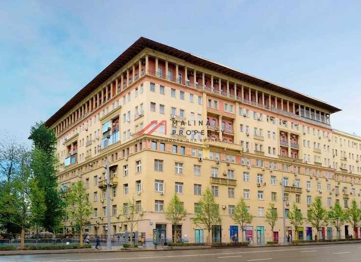 Продажа помещения с банком на Земляном Валу