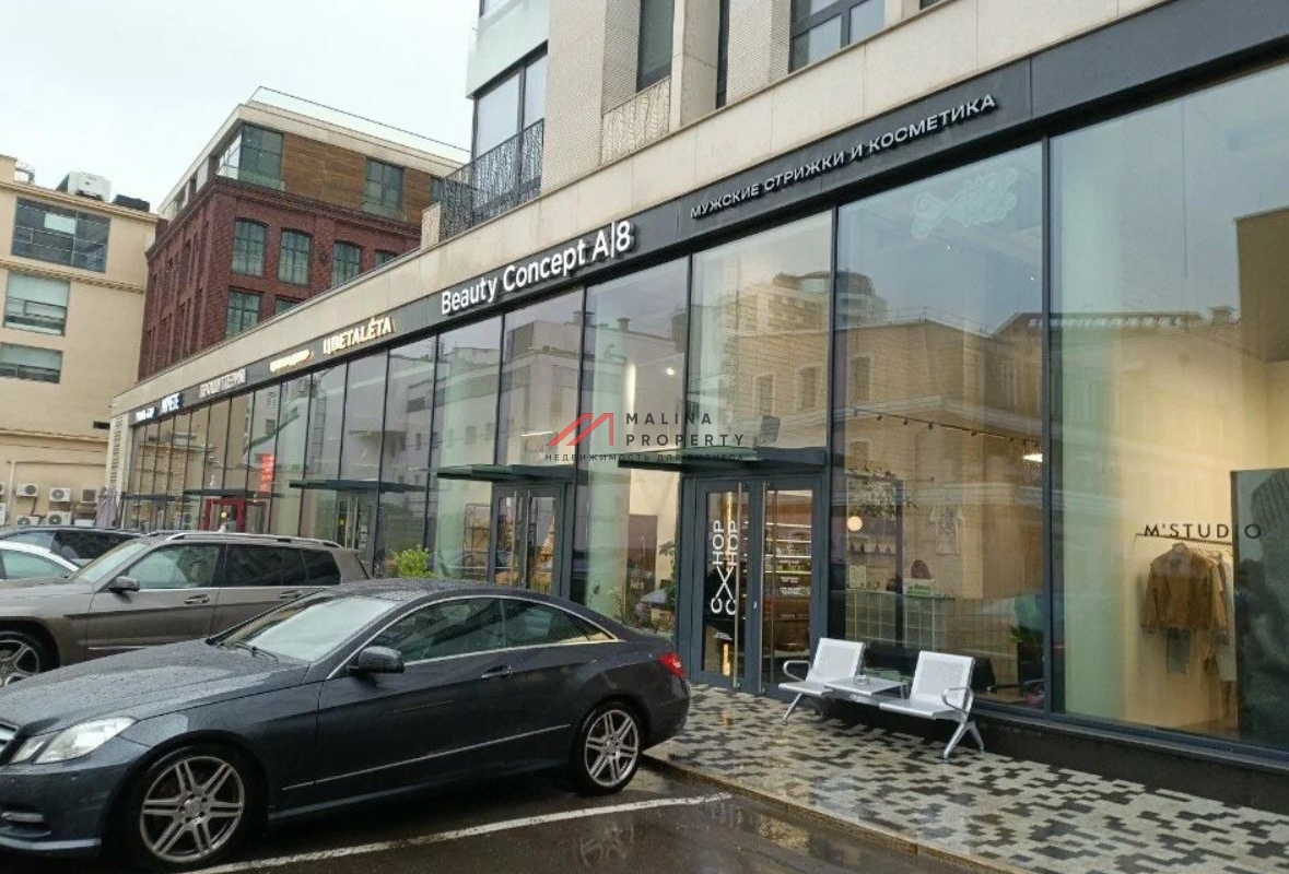 Продажа помещения с арендатором в ЖК РЕНОМЭ