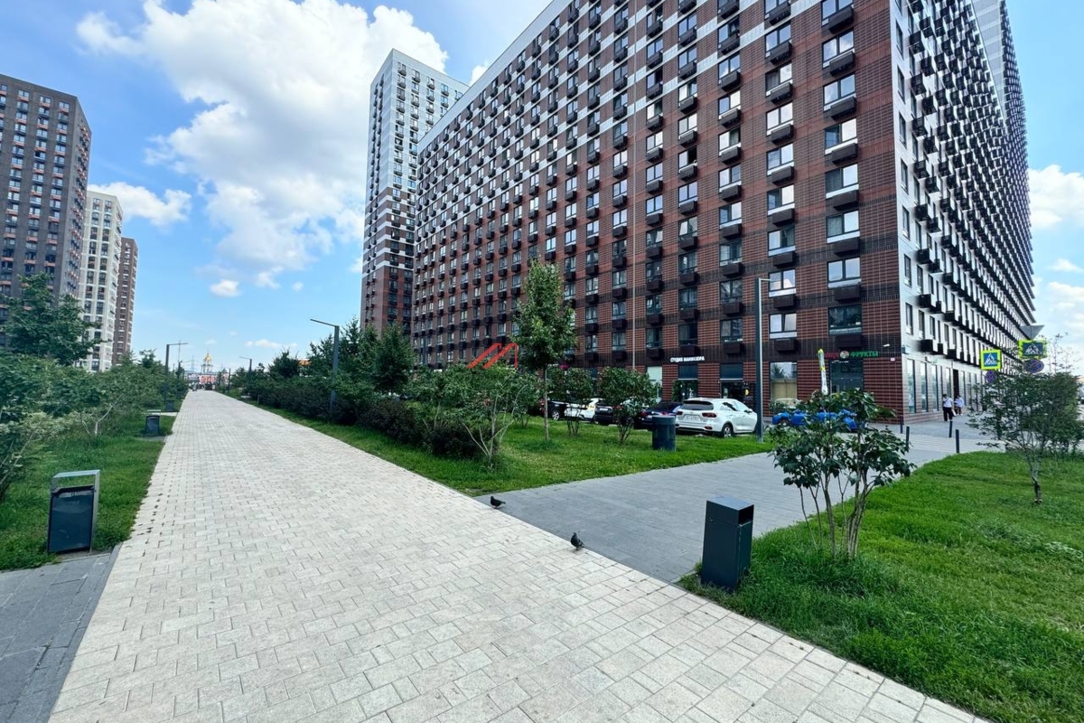 Продажа нежилого помещения в ЖК Белая Дача