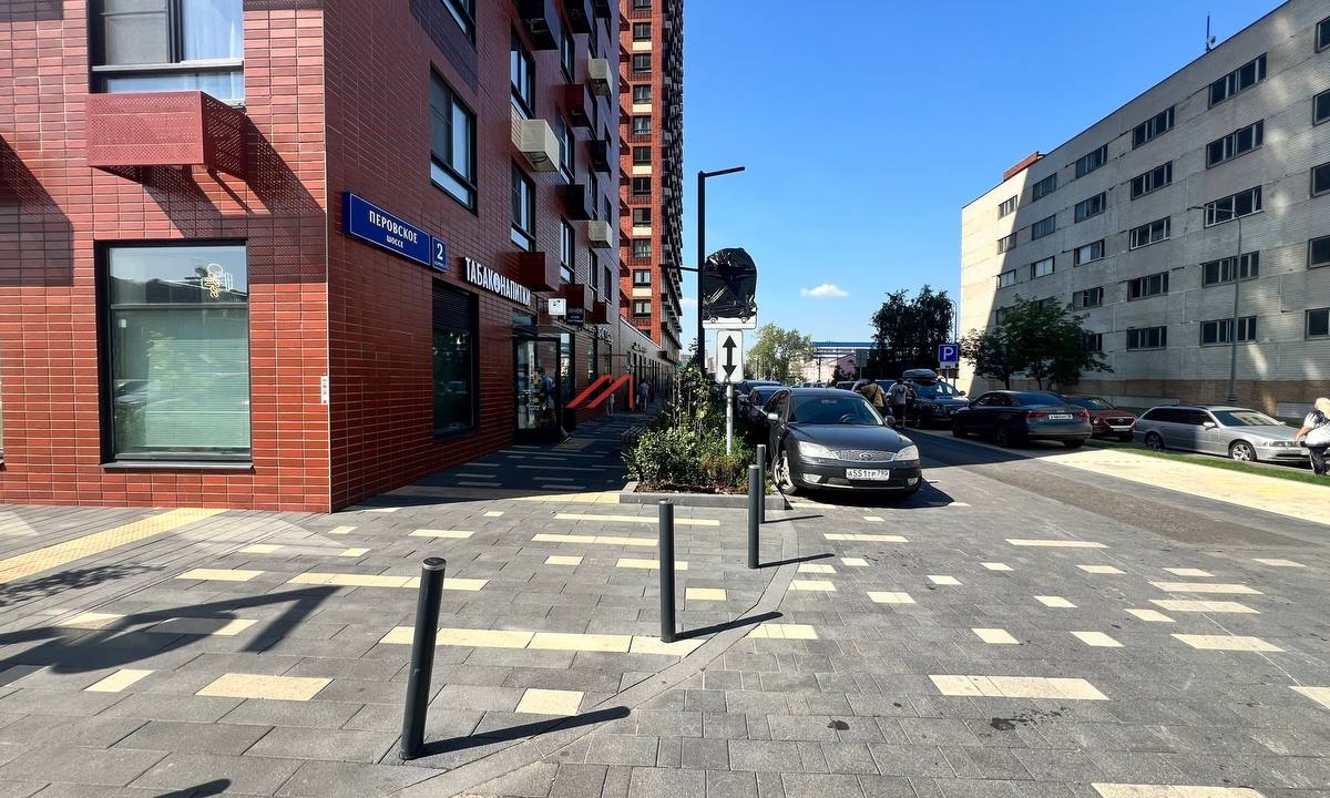 Продажа помещения на 1-й линии ЖК с арендатором