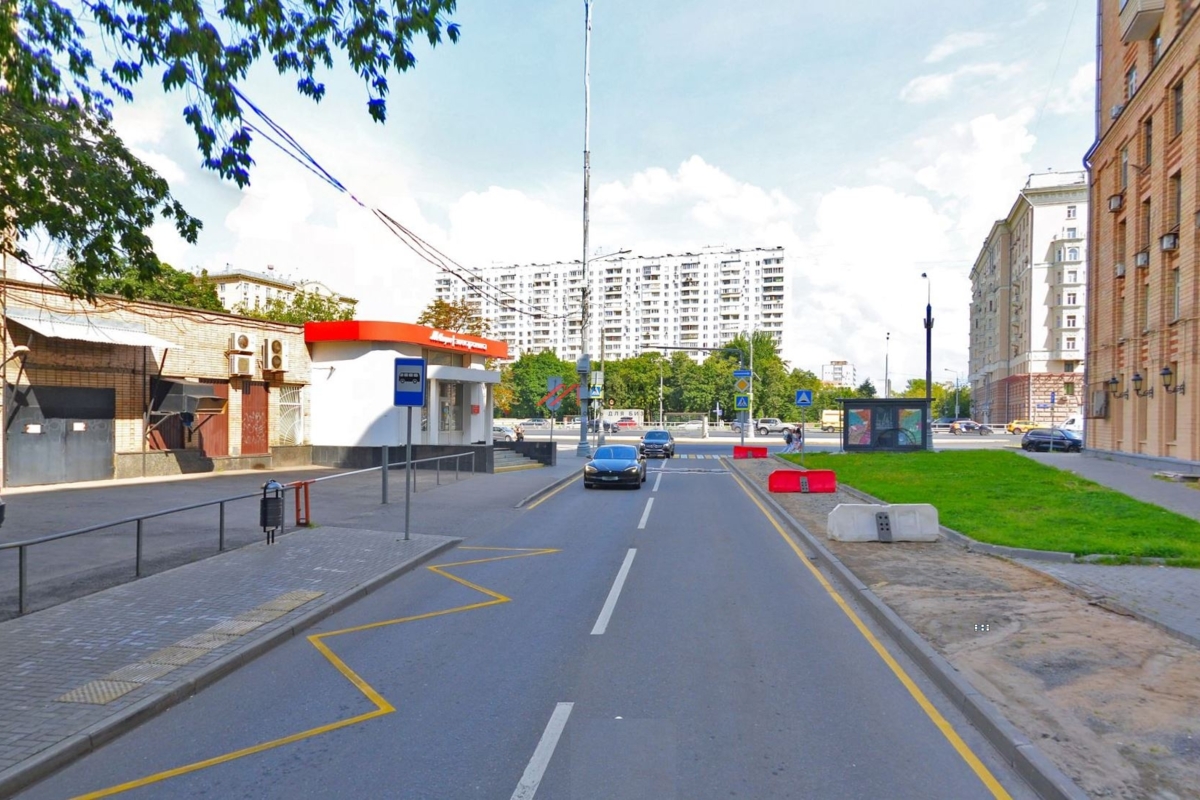 Продажа торгового помещения с магазином М.Видео в Москве