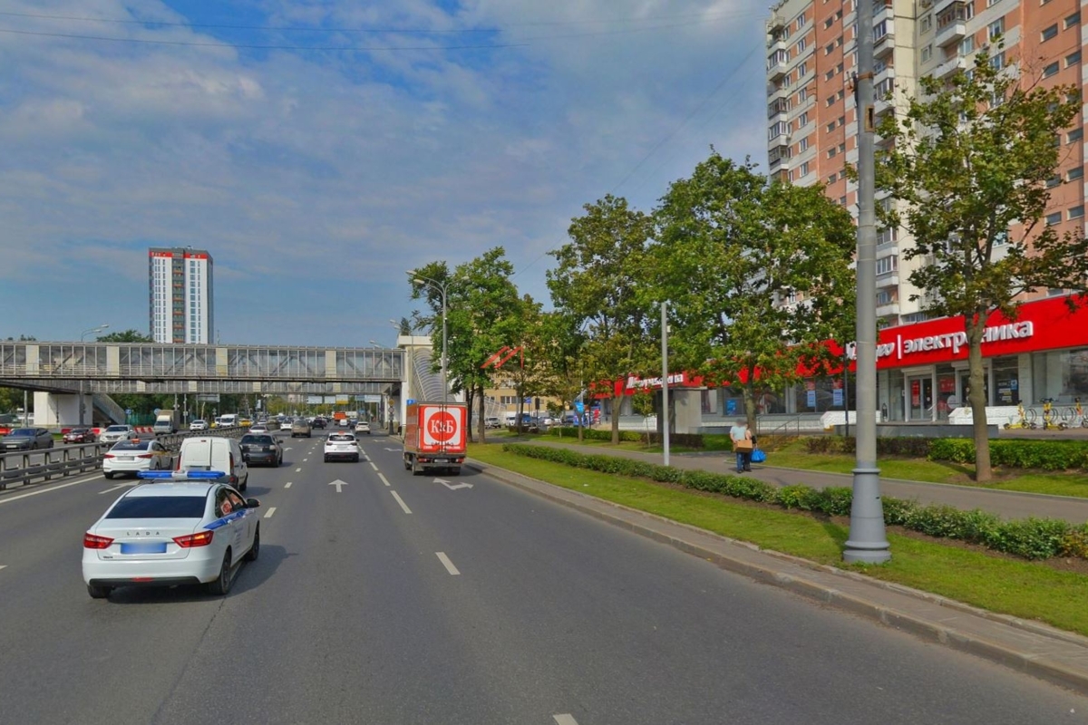 Продажа помещения с магазином М. Видео на Октябрьском поле