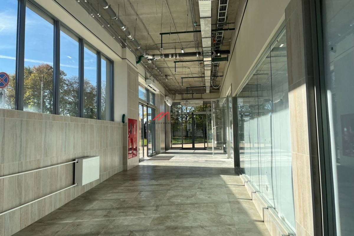 Продажа помещения на Барвихинской