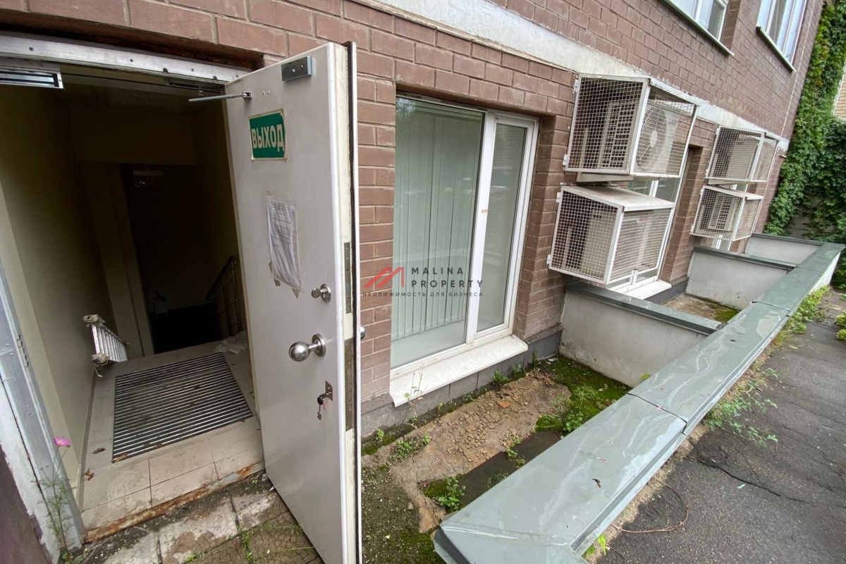 Аренда торгового помещения в жилом доме