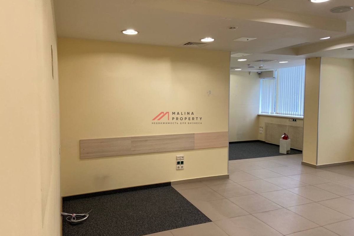 Аренда торгового помещения в жилом доме