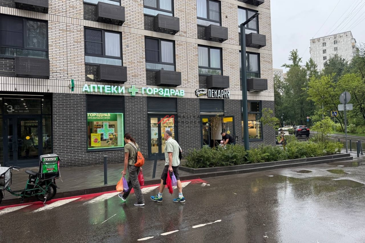 Продаж торгового помещения с аптекой Горздрав