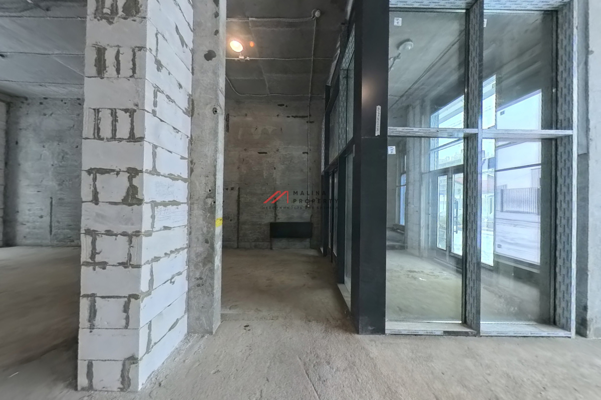 Аренда торгового помещения в новом доме