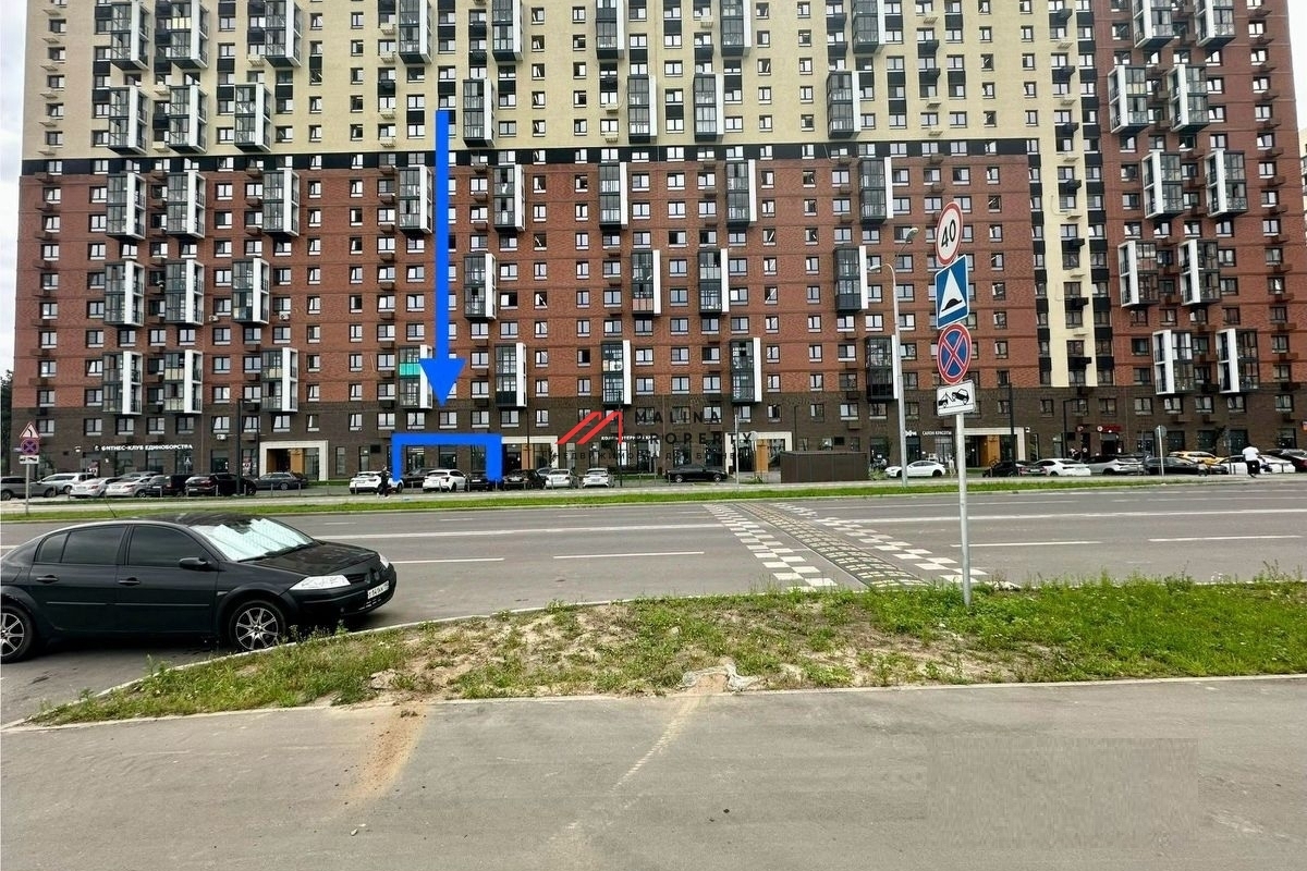 Продажа торгового помещения в ЖК "Томилино парк" 
