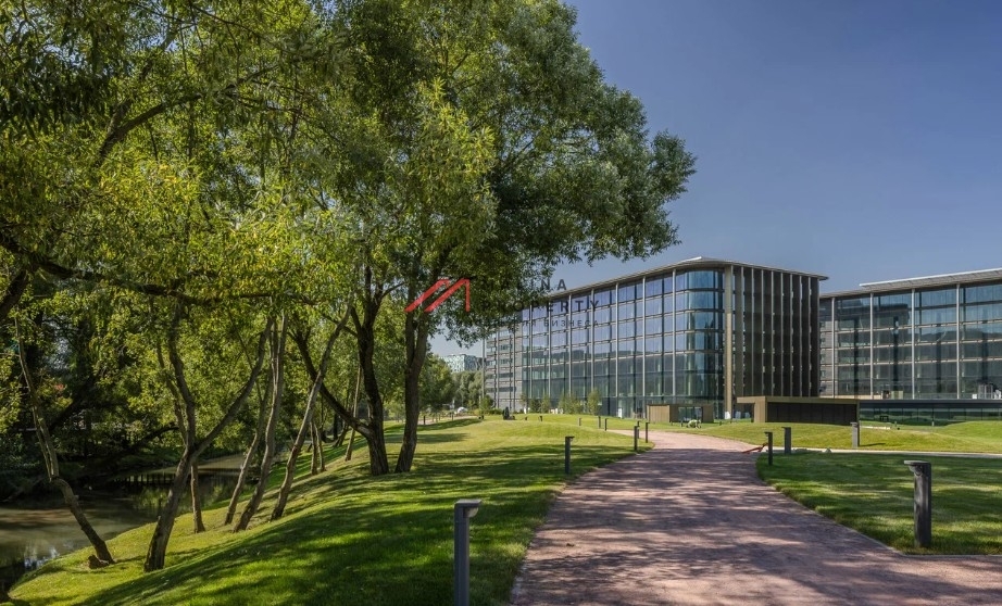 Аренда помещения в БЦ Сколково парк