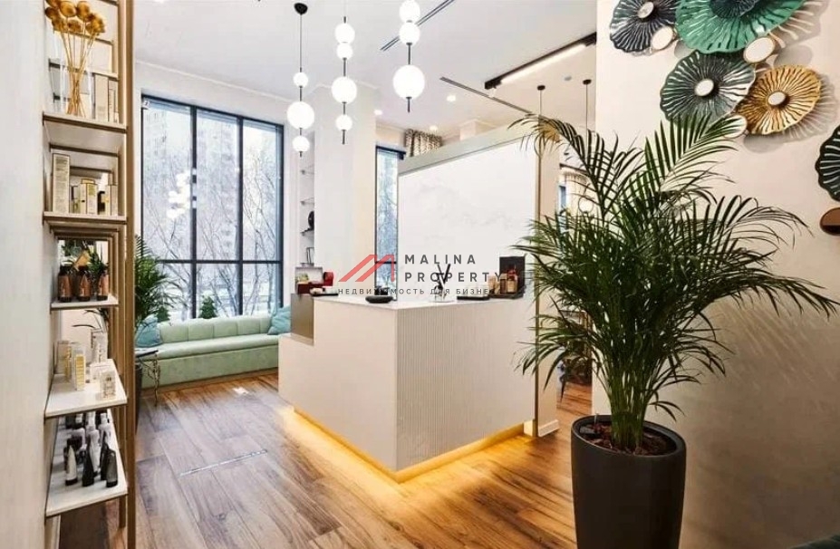 Продажа торгового помещения в ЖК Кутузов град 1