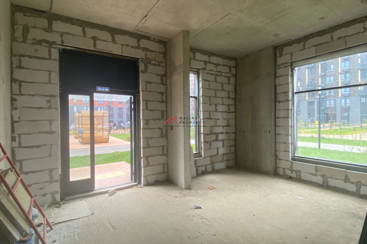 Продажа торгового помещения в ЖК "Остафьево" 