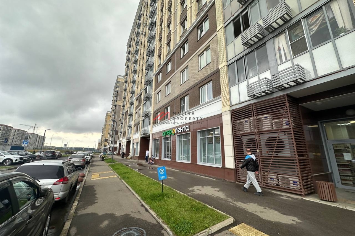 Продажа коммерческого помещения с супермаркетом Лента