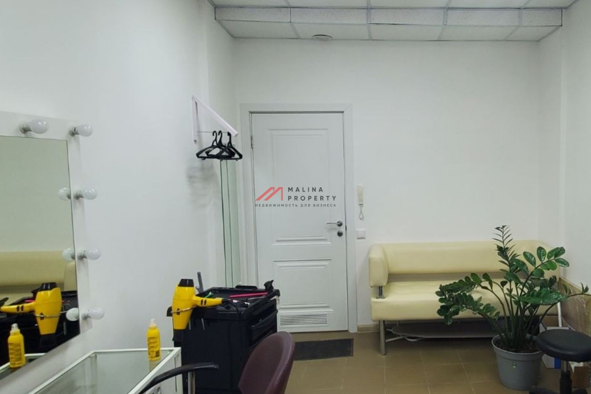 Продажа торгового помещения с арендаторами на Савеловском 