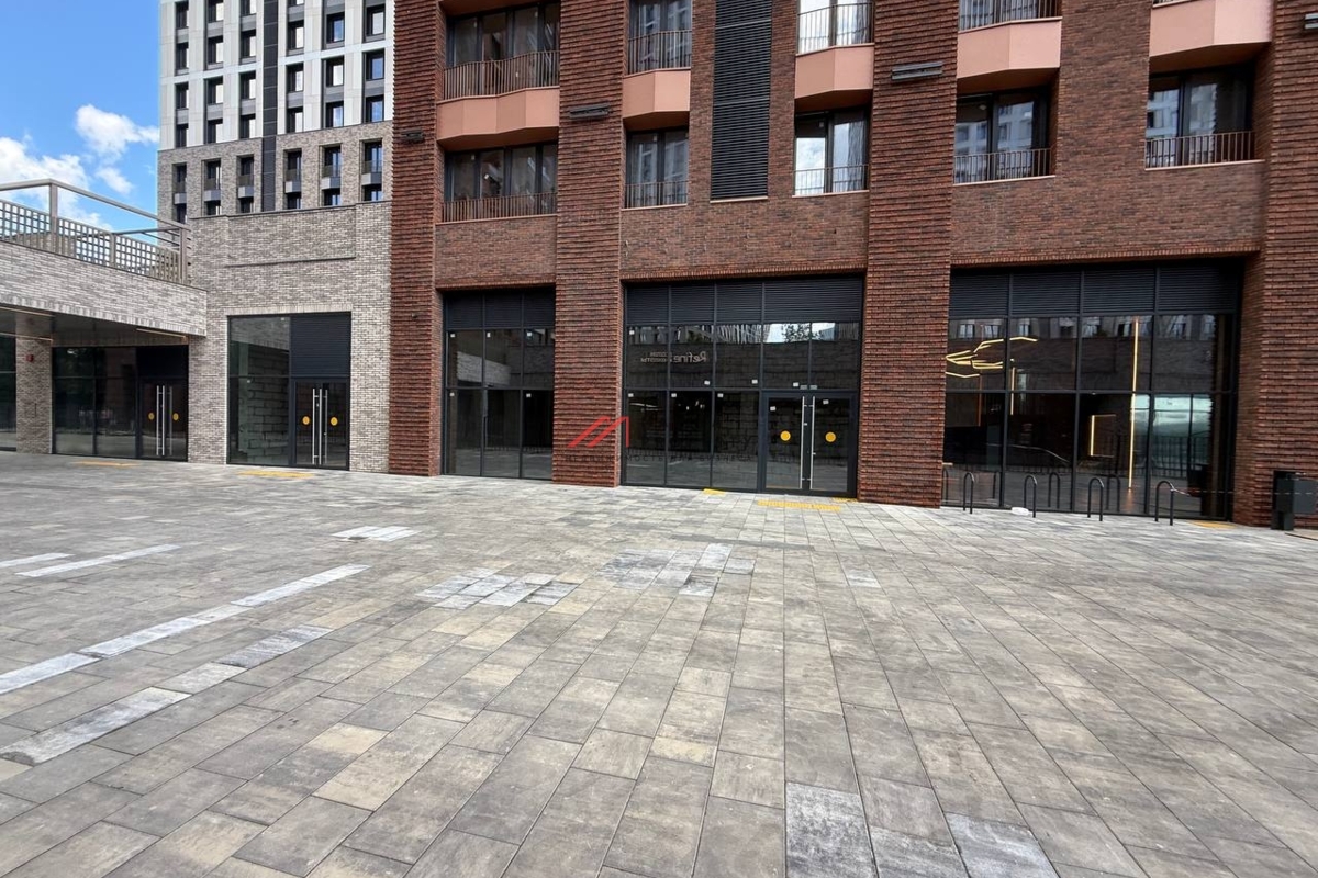 Продажа торгового помещения в ЖК "EVER" 