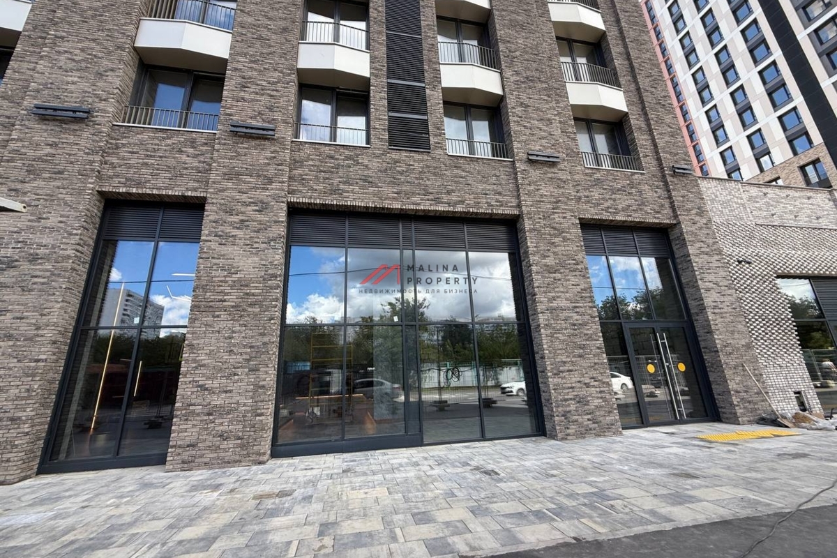 Продажа торгового помещения в ЖК "EVER". 1-я линия