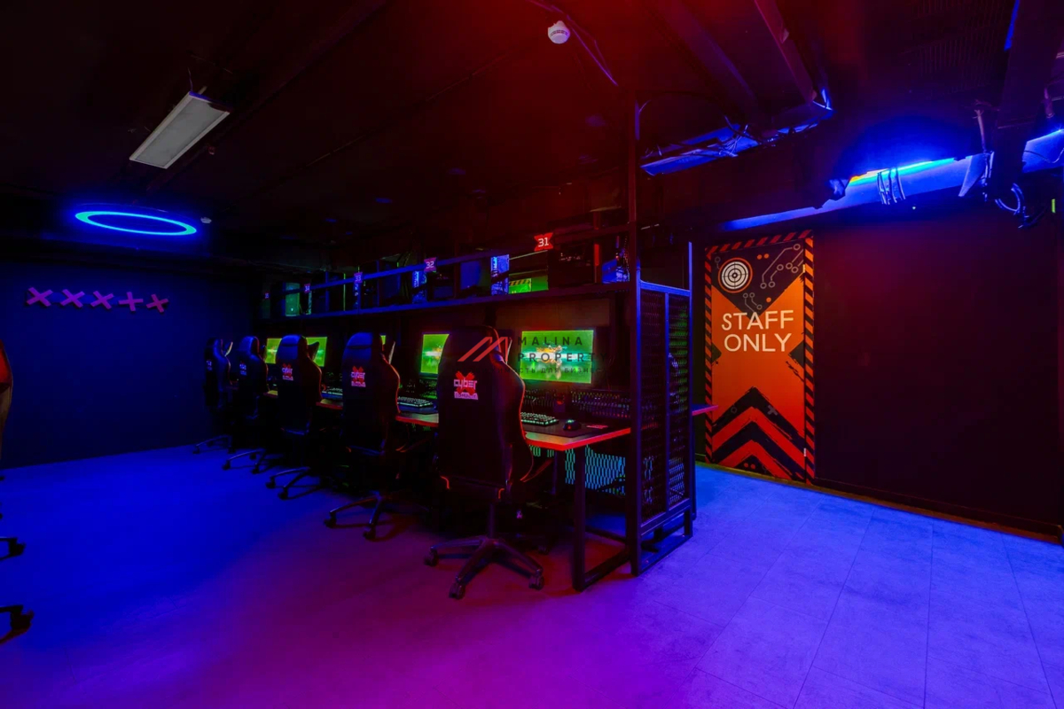 Продажа помещения с арендаторами на выходе из метро