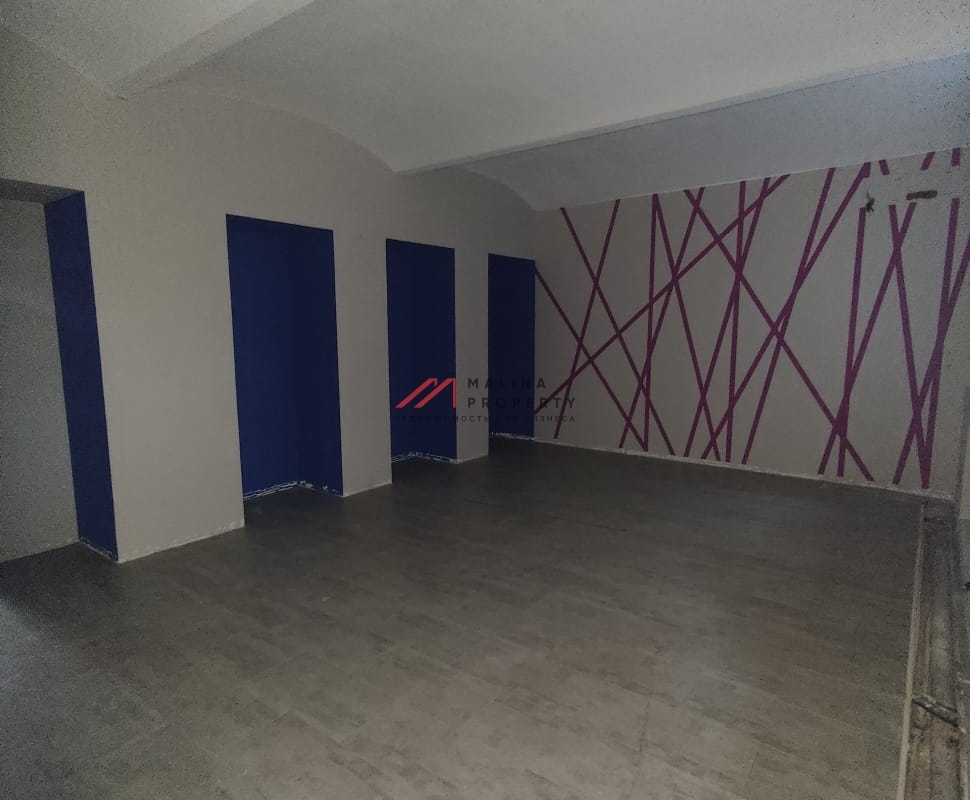 Продажа торгового помещения на улице Правды