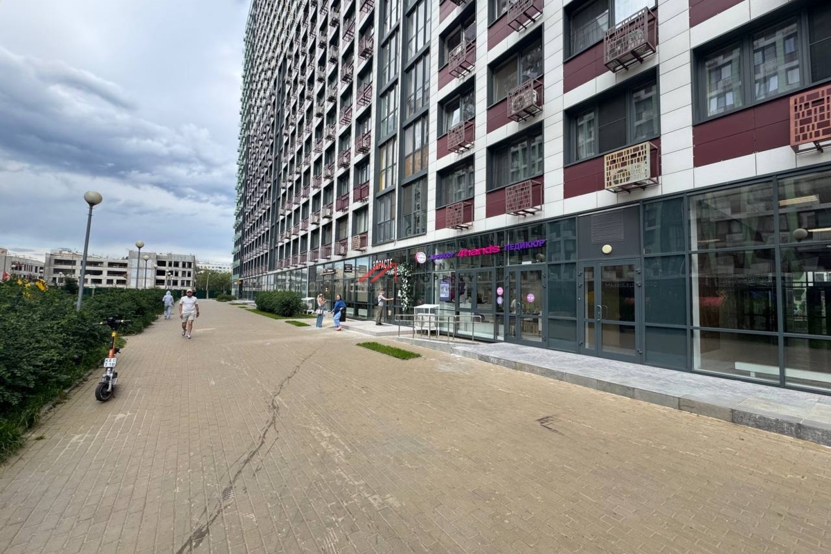 Продажа помещения арендатором 4Hands