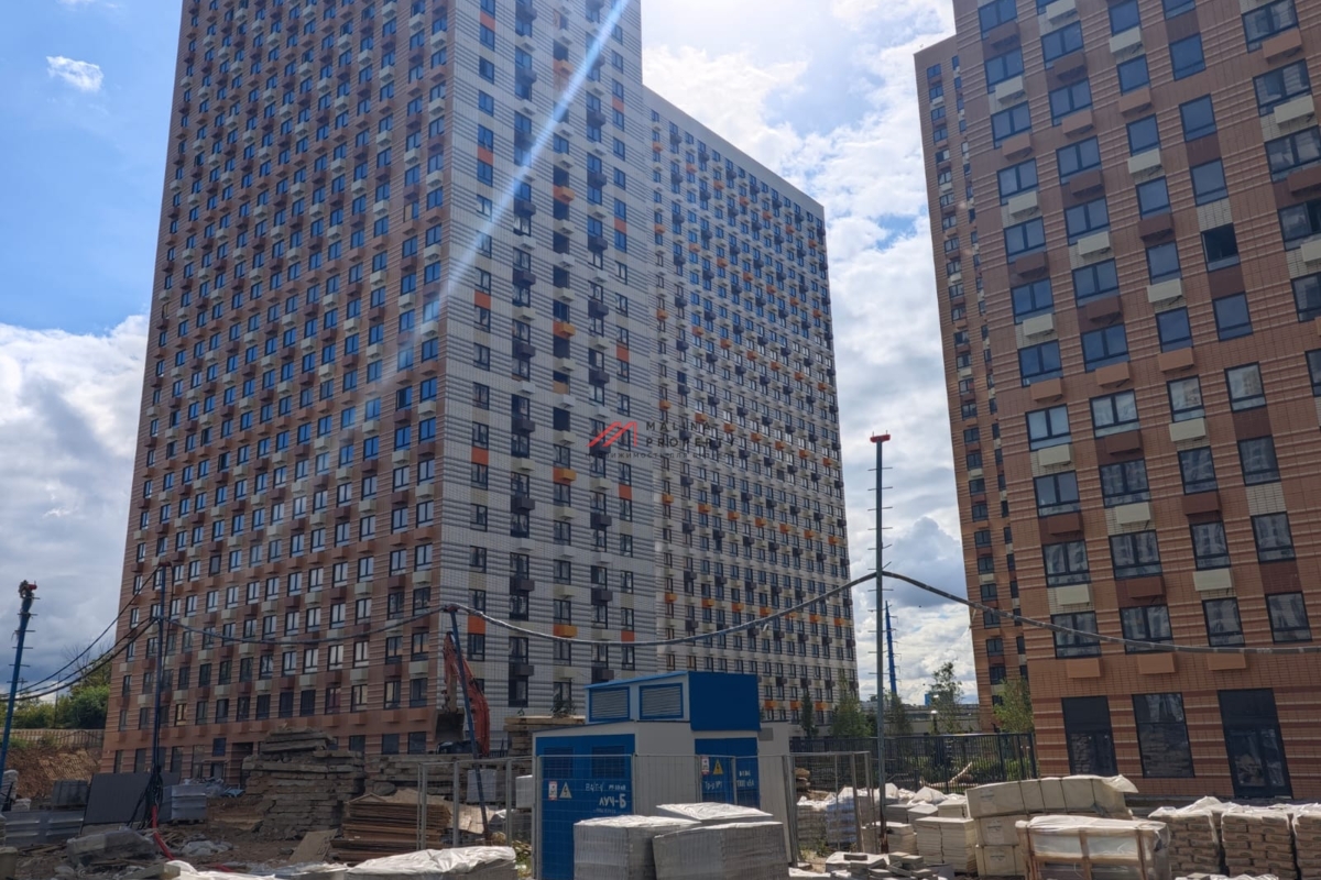 Продажа помещения с супермаркетом Магнит в ЖК "Амурский Парк"