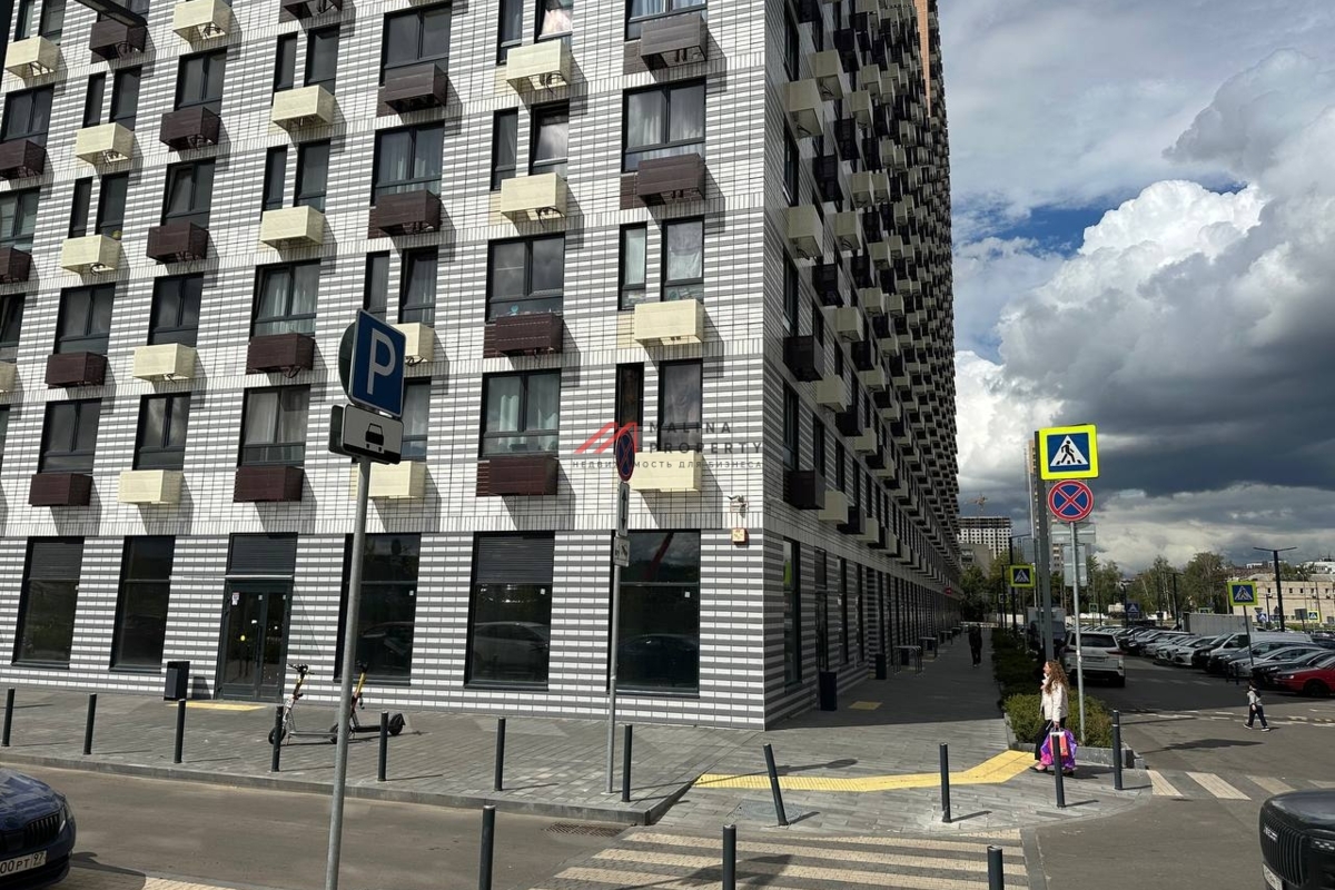 Аренда углового помещения в ЖК Белая Дача Парк