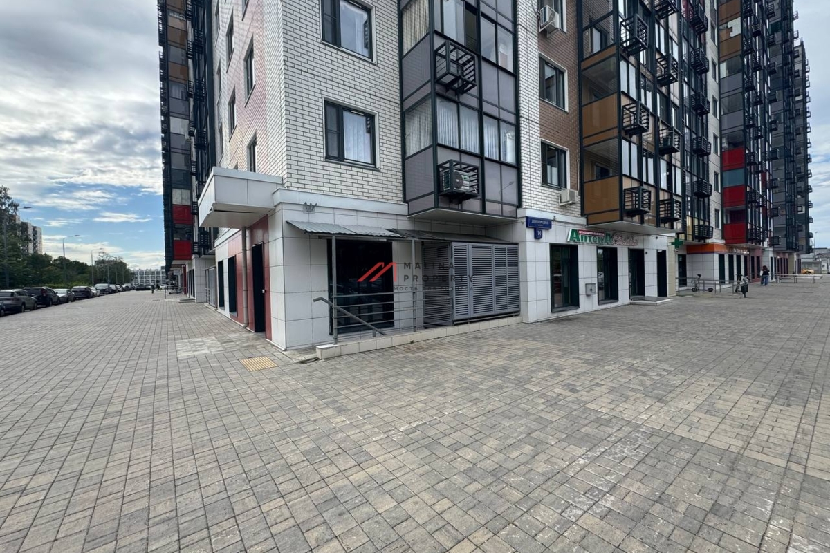 Продажа торгового помещения с аптекой Столички