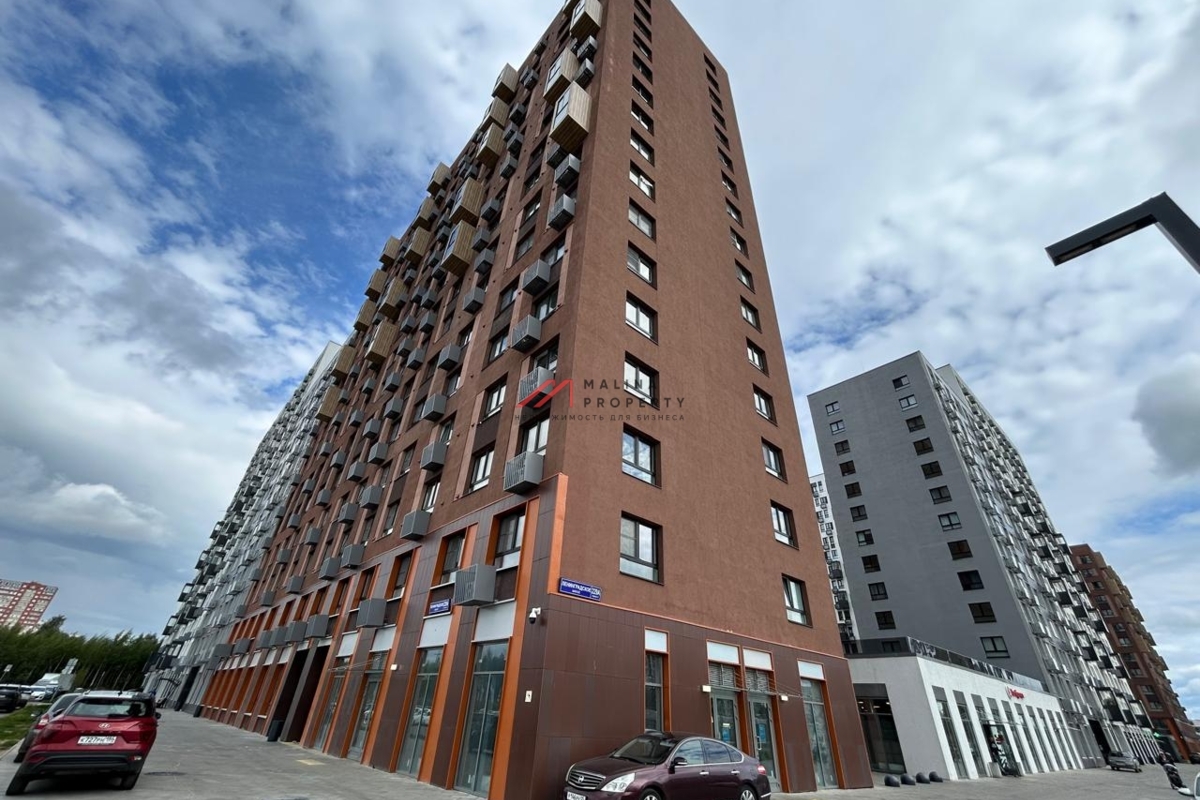 Продажа торгового помещения в новостройке