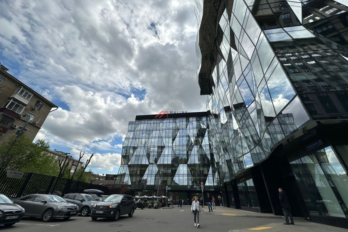 Аренда помещения в жилом комплексе "Искра парк"