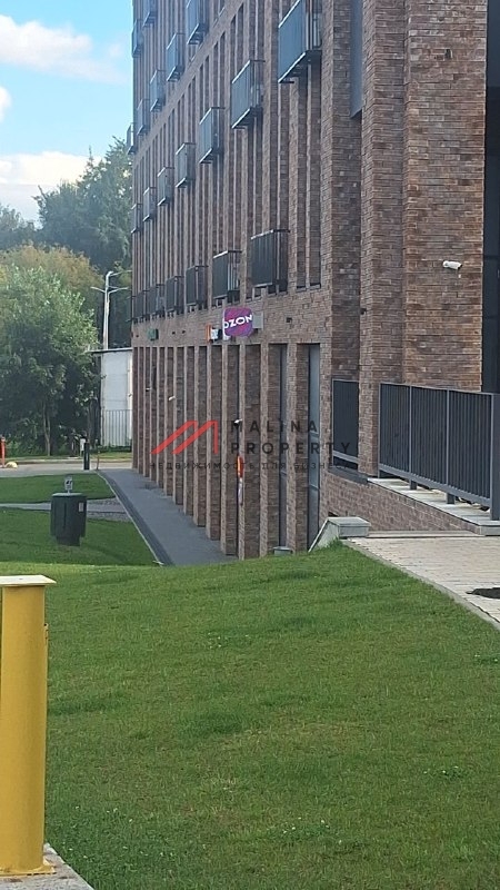 Продажа торгового помещения с арендаторами Яндекс и Ozon в ЖК "B’aires" 