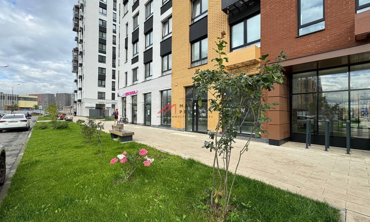 Аренда нежилого помещения на первой линии