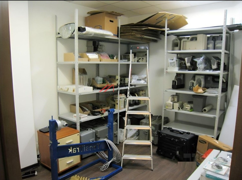 Продажа помещения на Молодогвардейской