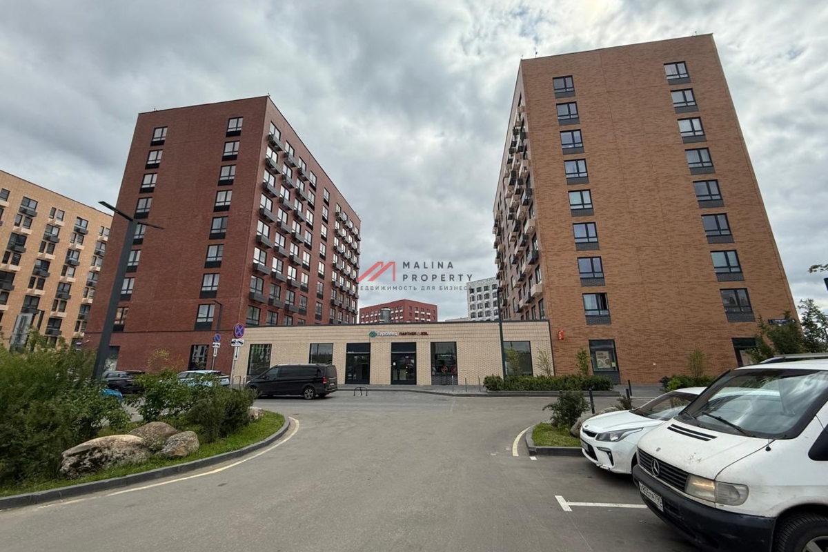 Продажа арендного бизнеса с медцентром в ЖК "Ильинские Луга"