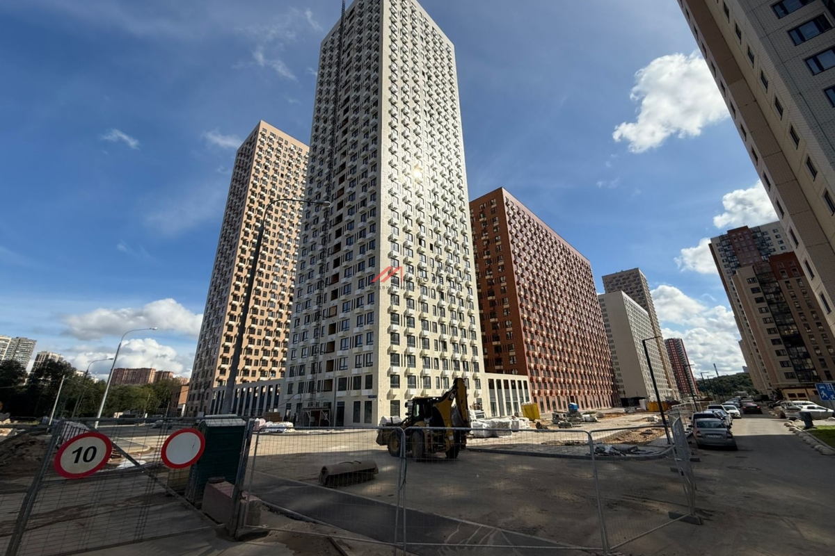 Аренда помещения под магазин в ЖК "Митинский Лес"