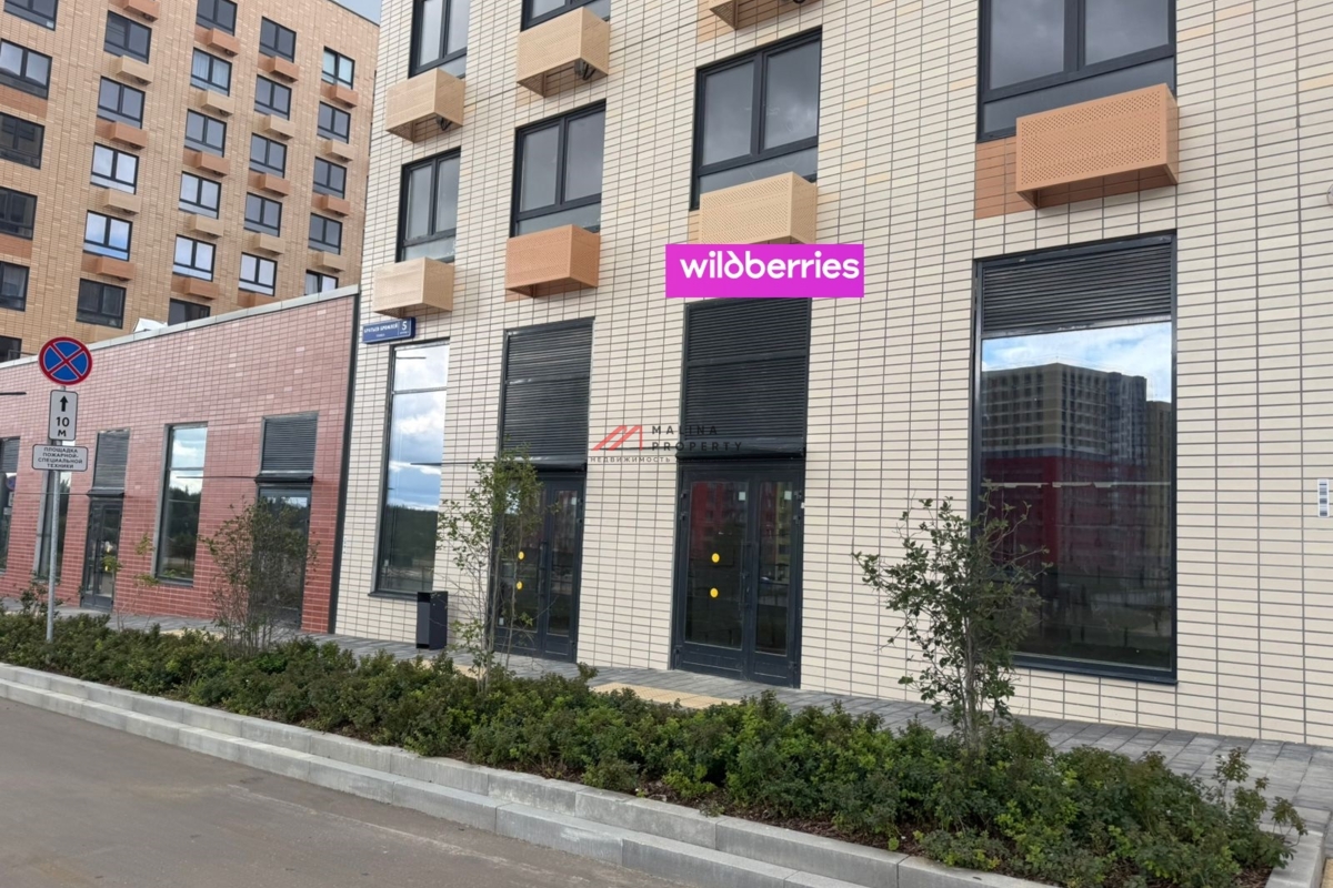 Продажа торгового помещения в ЖК "Середневский лес"