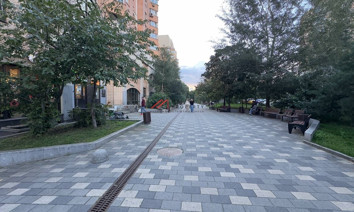 Продажа помещения с сетевыми арендаторами