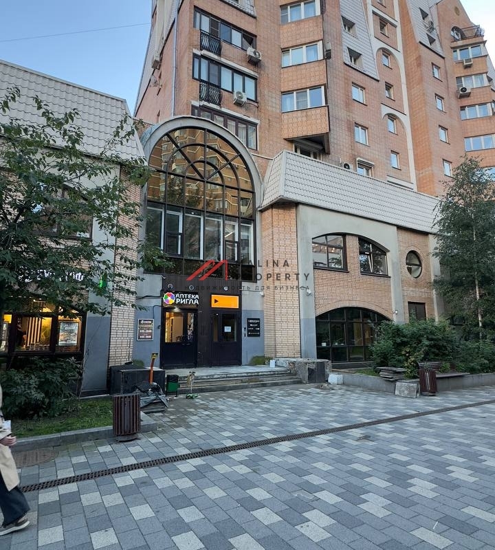 Продажа помещения с сетевыми арендаторами