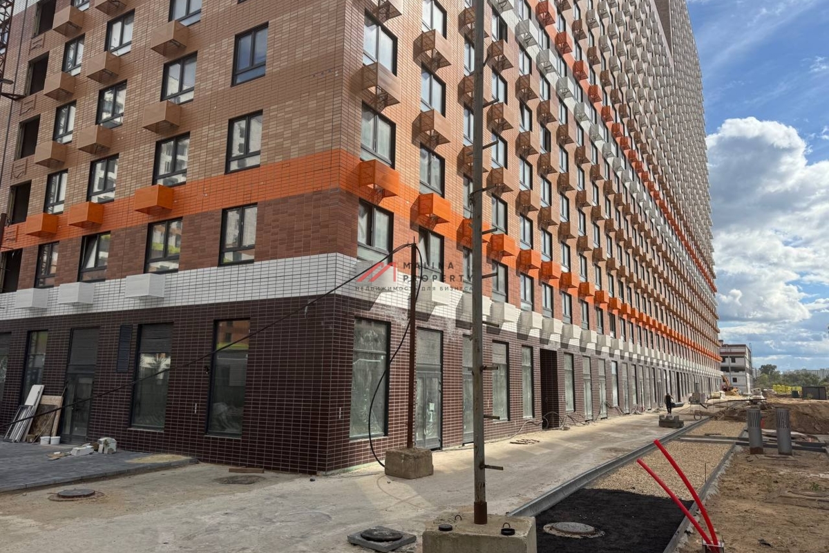 Продажа помещения в ЖК "Люблинский парк" с арендатором аптека