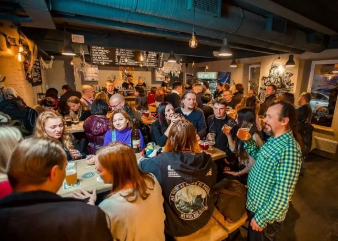 Продажа здания с арендаторами на Цветном бульваре